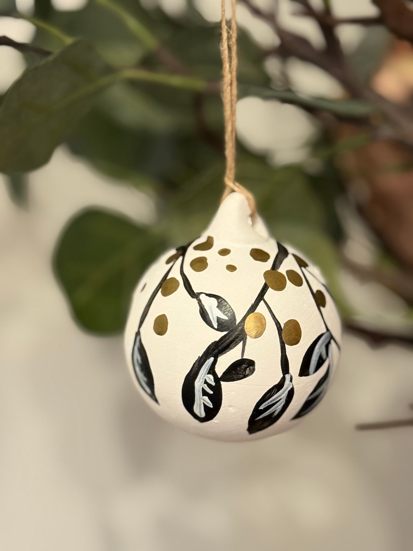 SOLD OUT 🙂 Christmas ceramic bauble hand painted workshop, Friday Dec 12th - 12-3pm @ The Walled Garden