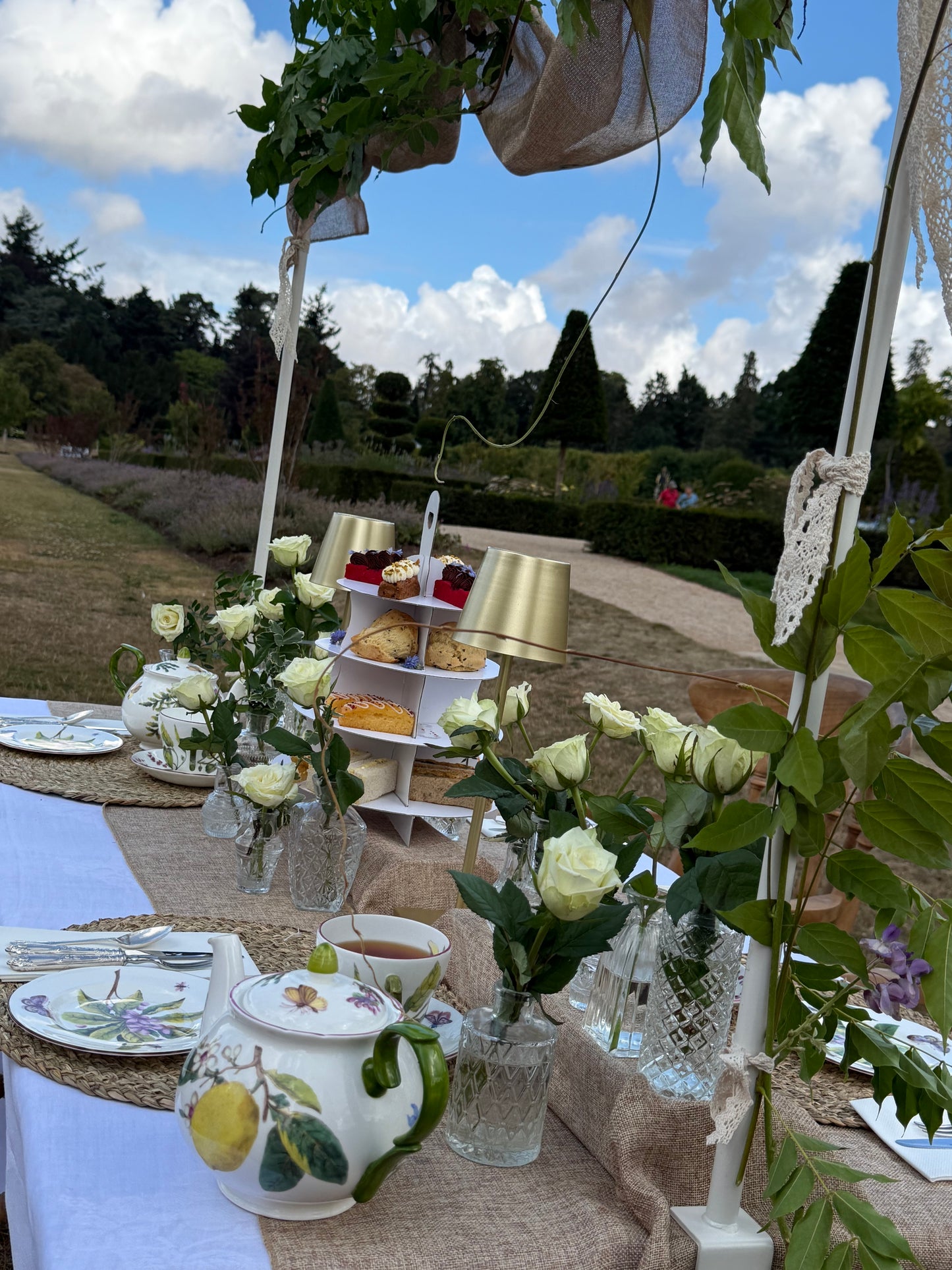 SANDRINGHAM IN WATERCOLOUR: An Afternoon Tea & Painting Experience 
 24/25th September 2026